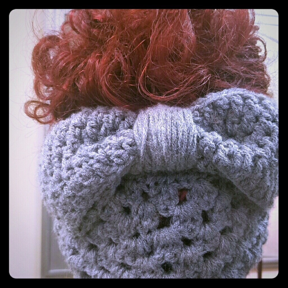 Messy bun beanie